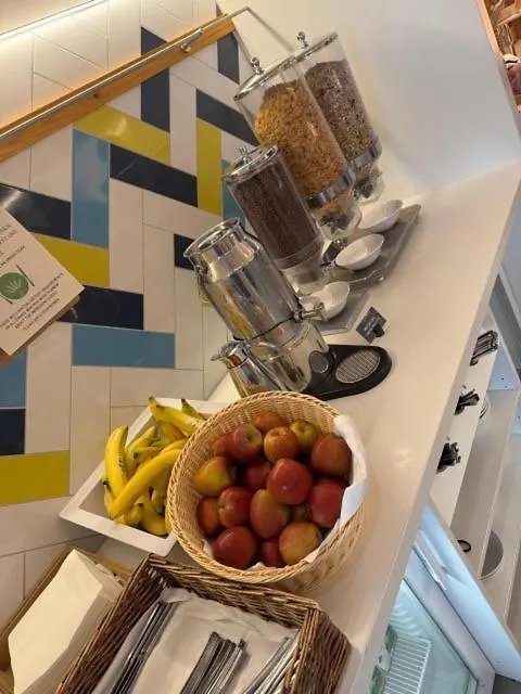 *** Hotel Hampton By Hilton Dresden City Centre Tyskland
